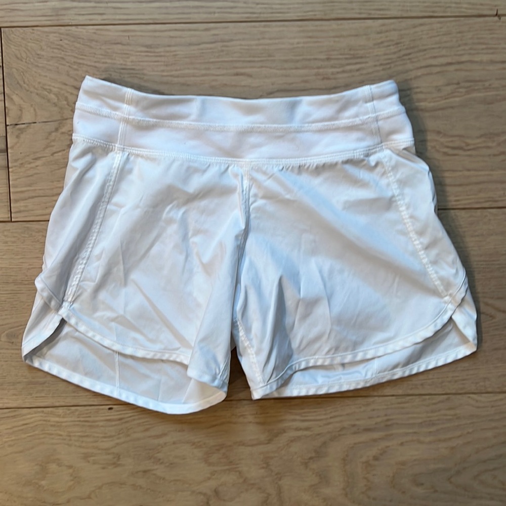 Girls Ivivva 12 white shorts